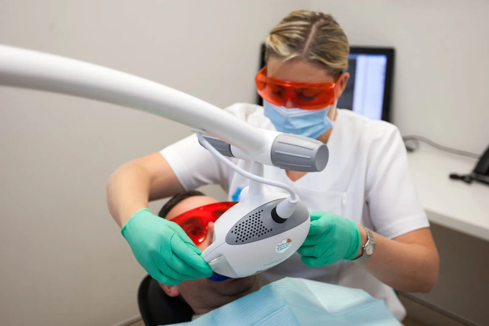 31842 teeth whitening sensitivity