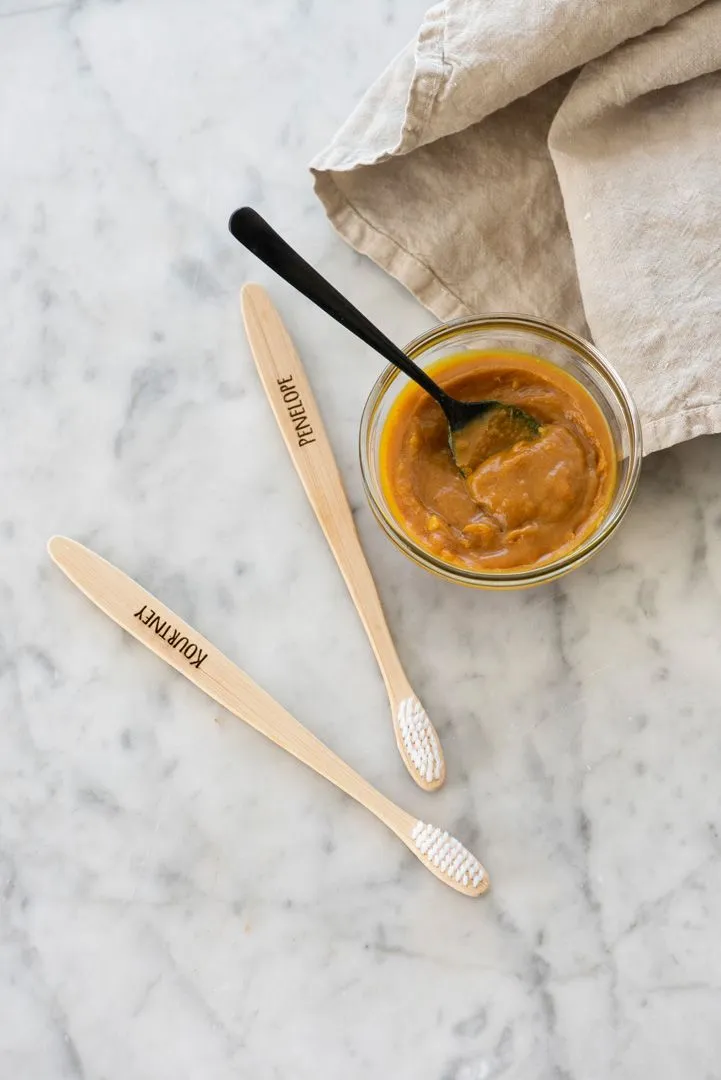 31861 strawberries whitening