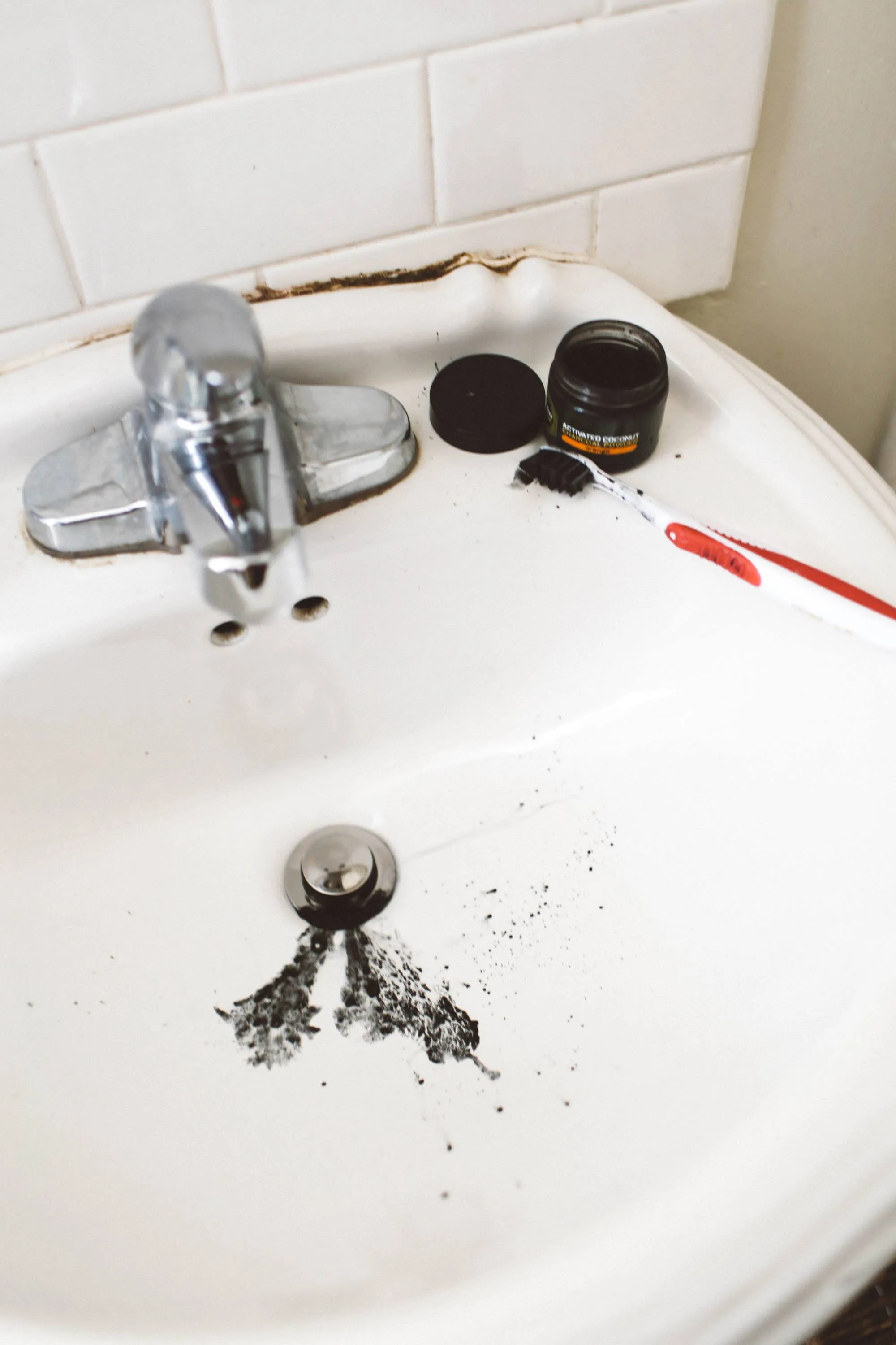 31899 activated charcoal application