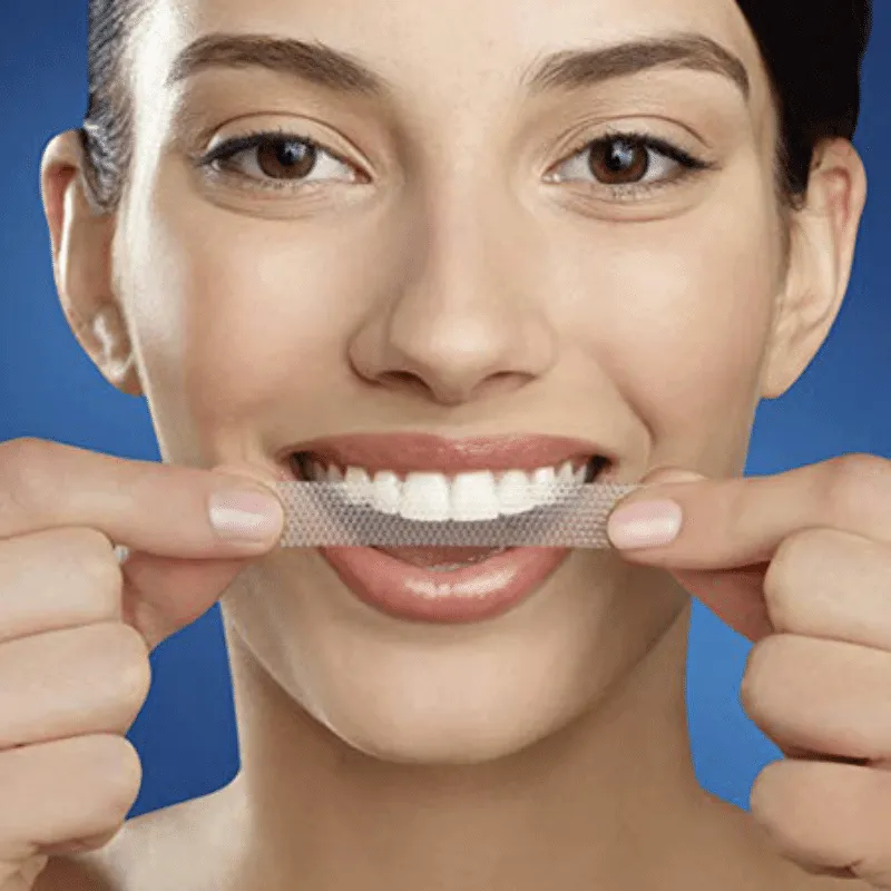 /img/31900-crest-whitening-strips-ireland-smile-makeover.webp