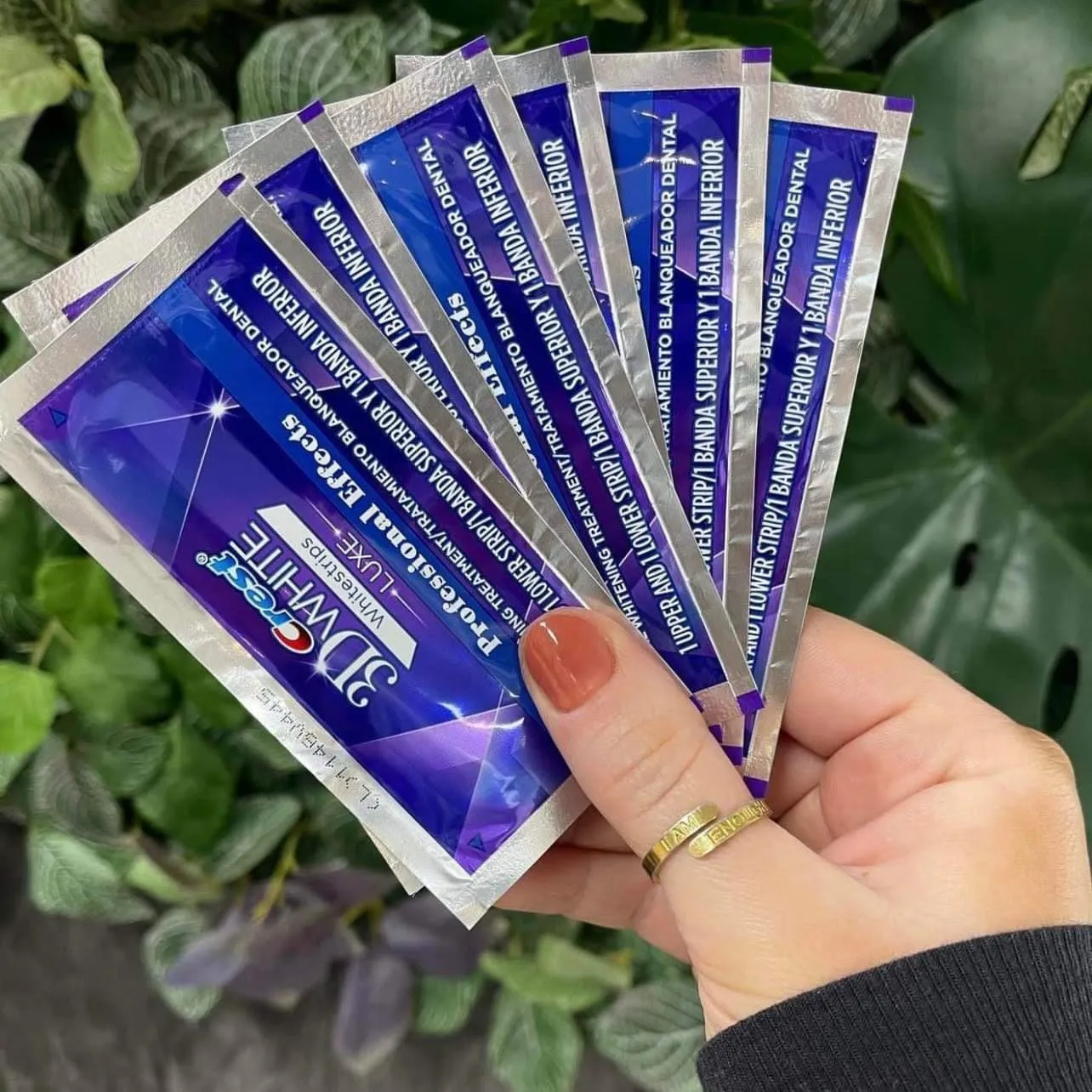 31984 sensitive teeth whitening