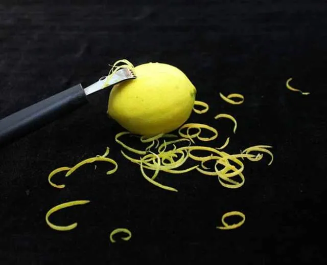 32048 maintaining white smile